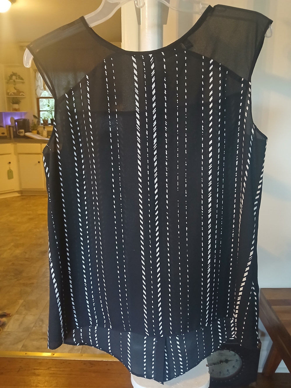 Apt. 9 Black and White Sleeveless Stripe Chiffon Yoke Camisole